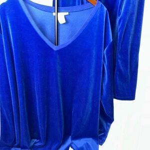 Roaman's Royal Blue Velvet V-Neck Long Sleeve Top